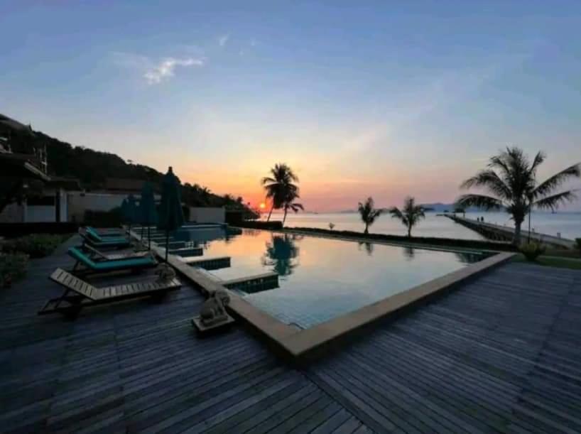 Point Of View Condos, Tranquility Bay, チャン島 部屋 写真